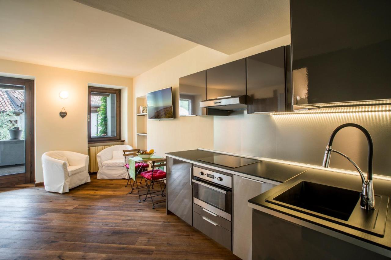 La Loggia - Vista Lago E Terrazza Gardone Riviera Eksteriør bilde